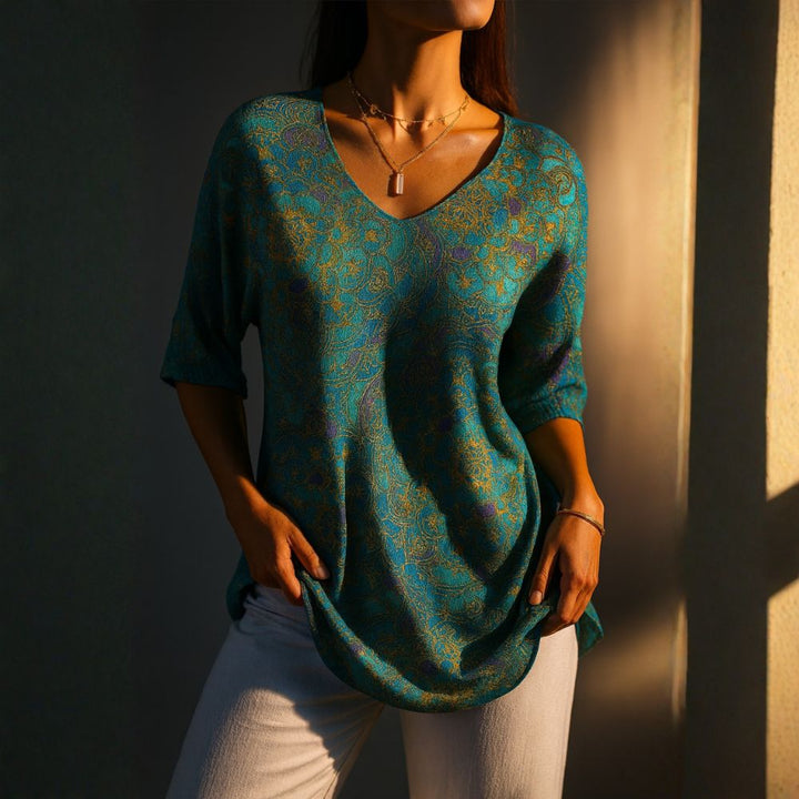 SAGE | PRINTED V NECK BLOUSE