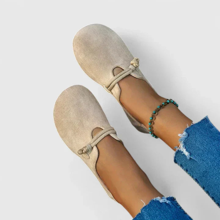 AZARIA | ORTHOPEDIC COMFORT LACE LOAFERS