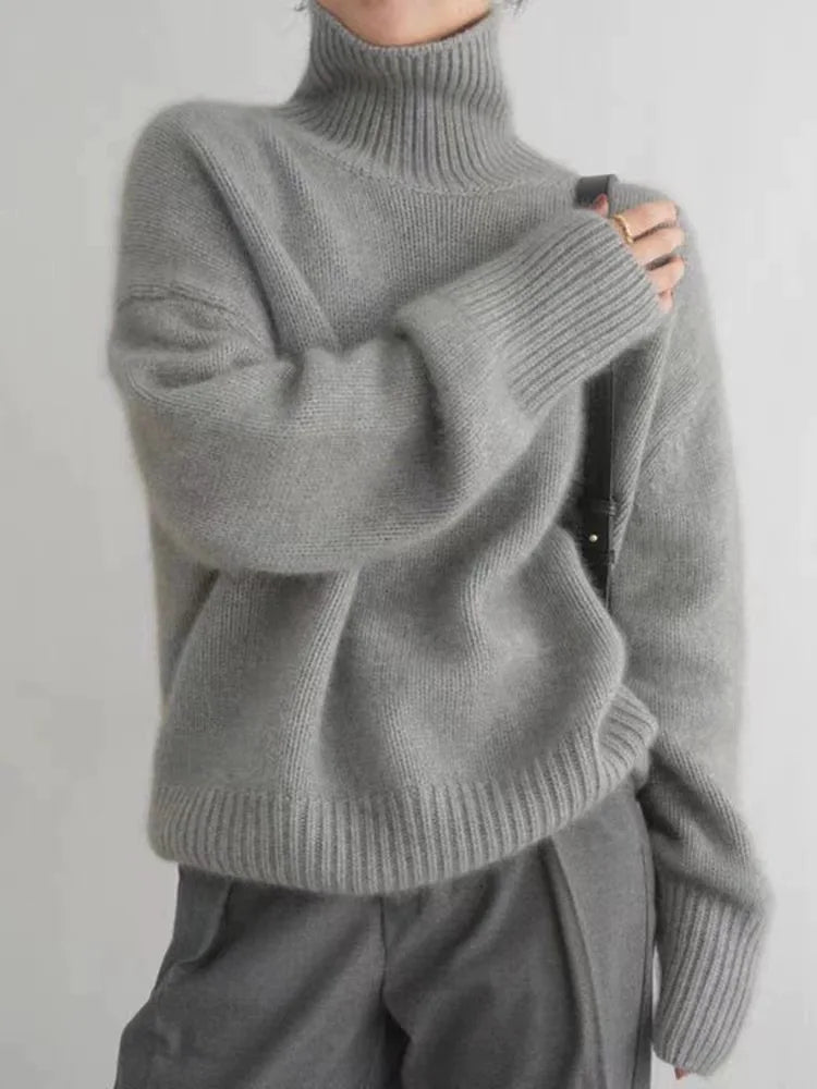 FREYA HIGH-NECK SWEATER