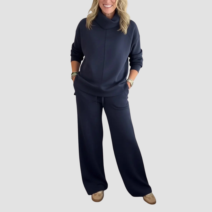 VIOLET | LUXURIOUS TURTLENECK TRAVEL SET